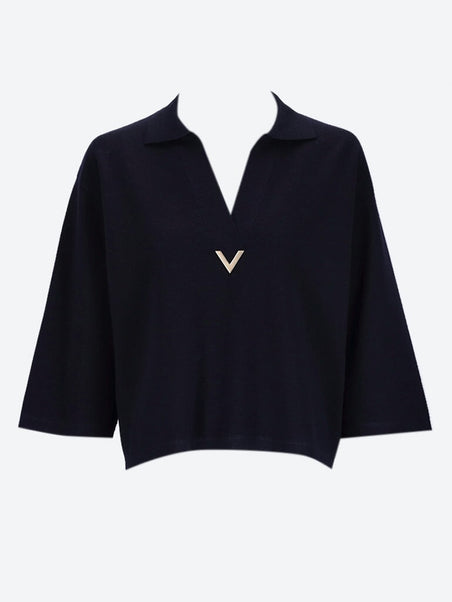 V-neck short sleeve sweater