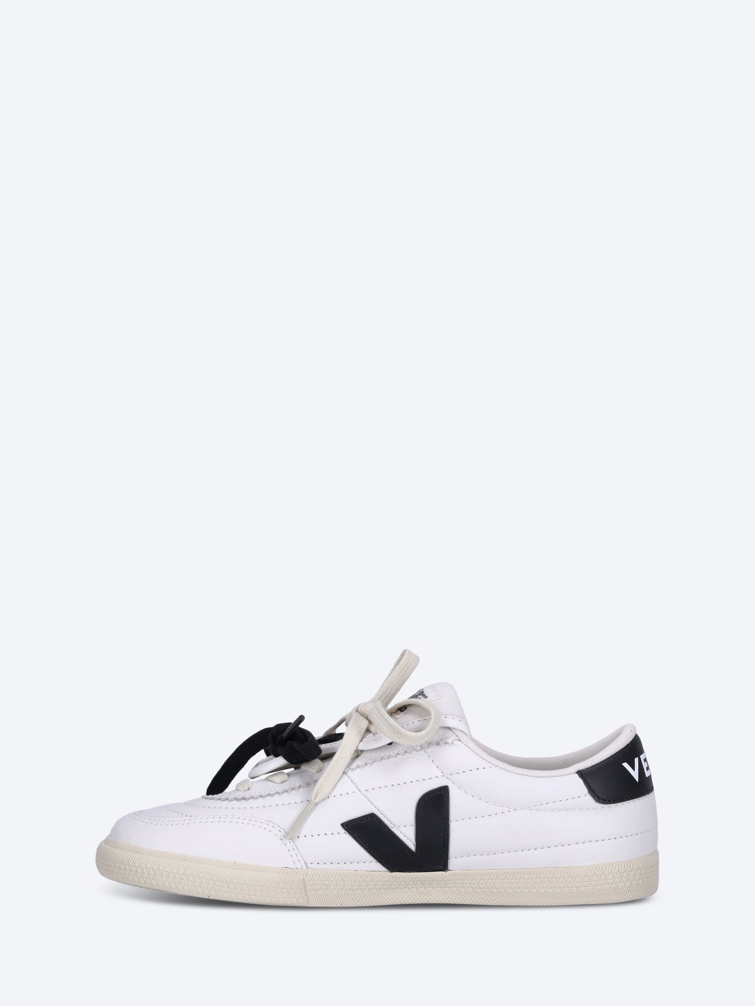 Veja x magliano panenka sneakers 4