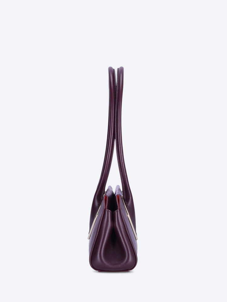 Venus baguette calf shoulder bag 3
