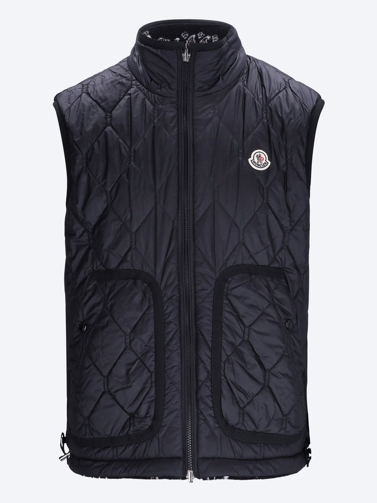 Vest 1