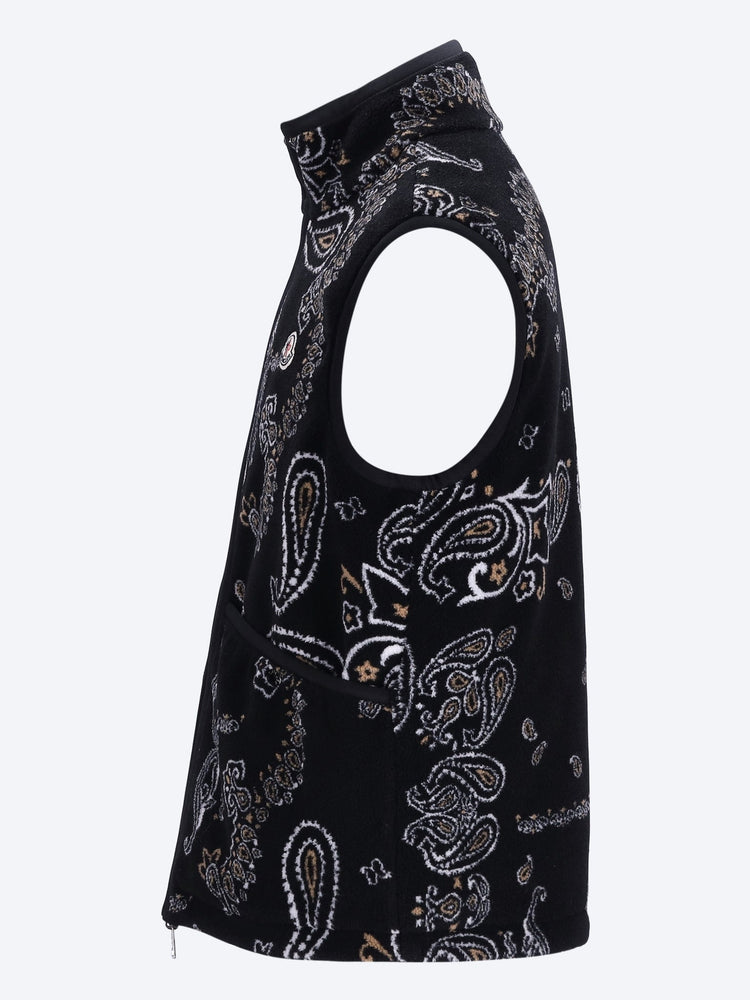 Vest 4