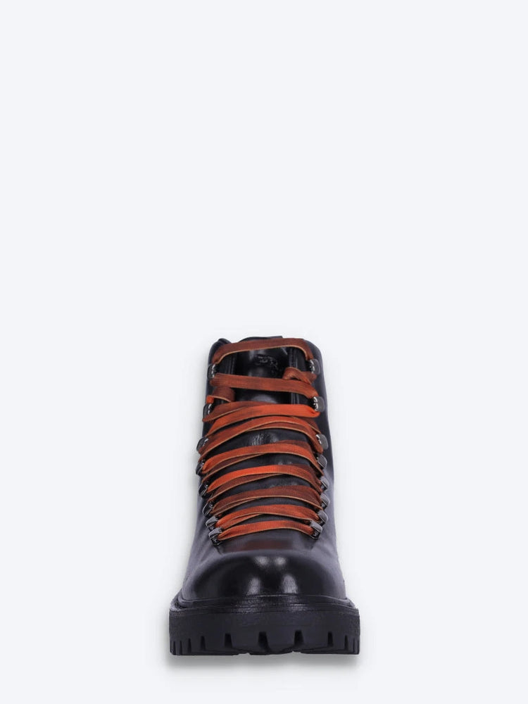 Bottines en cuir vintage 3