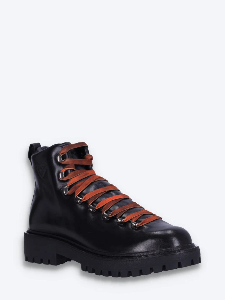 Bottines en cuir vintage 2