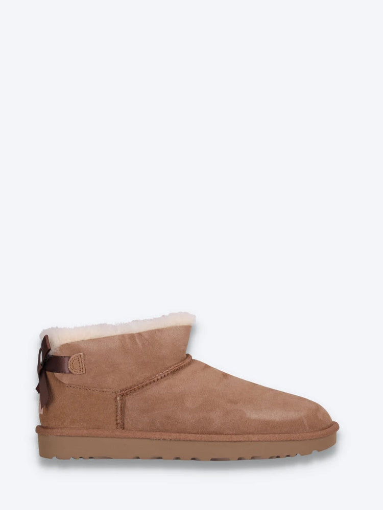 W ultra mini bailey bow classic boots 1