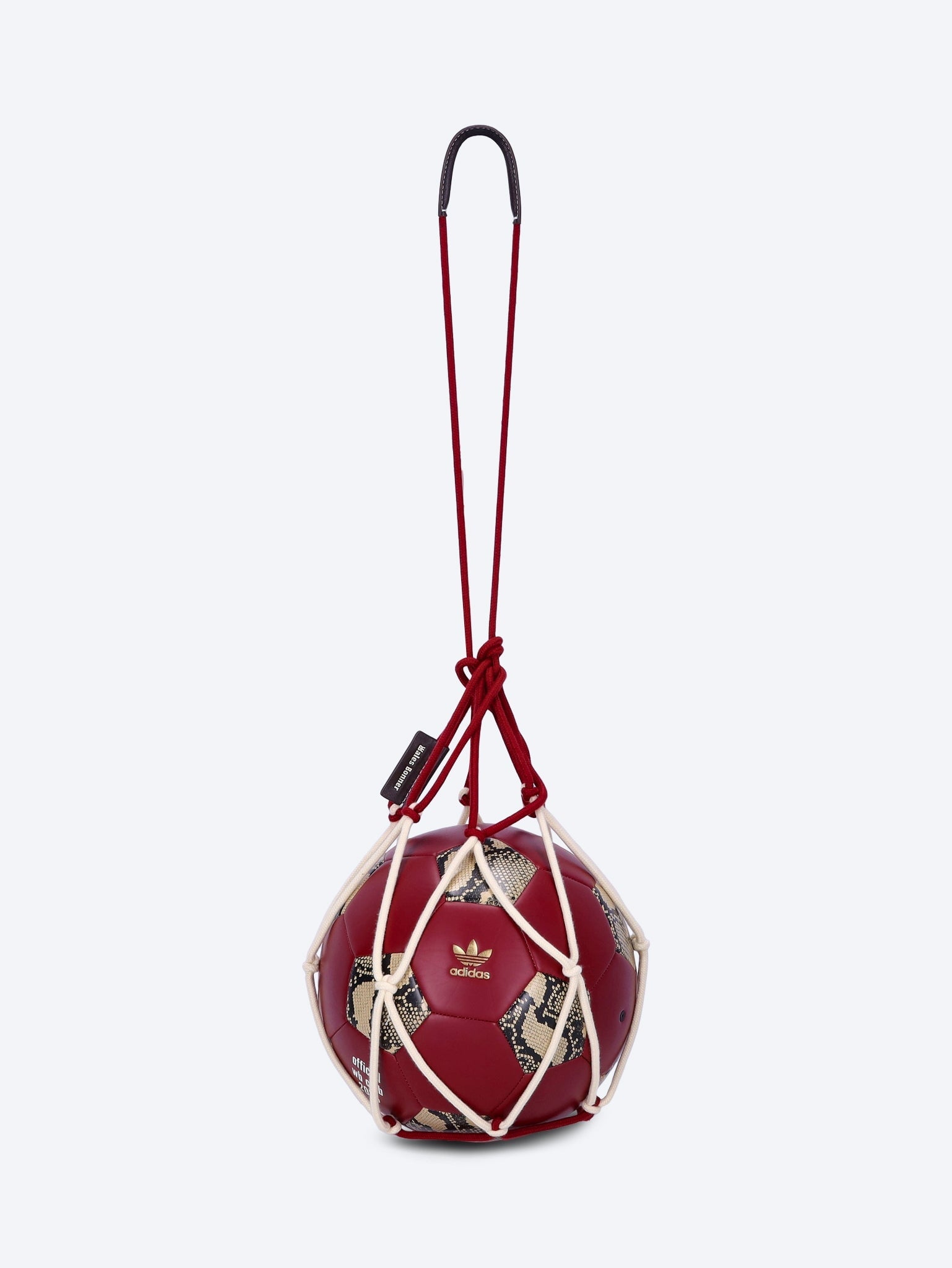 Wb ftbl ball 2