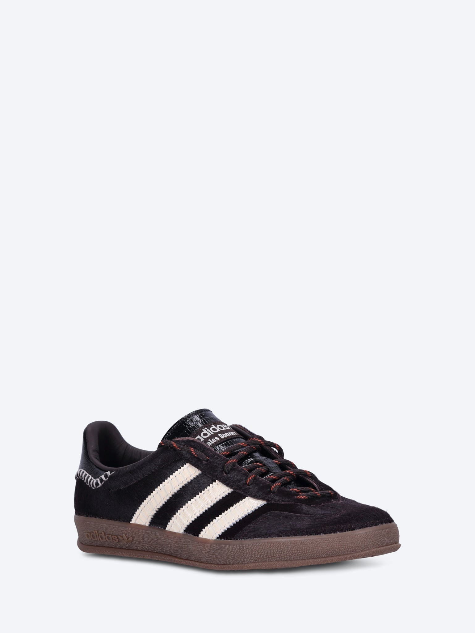 Wb gazelle pony sneakers 2