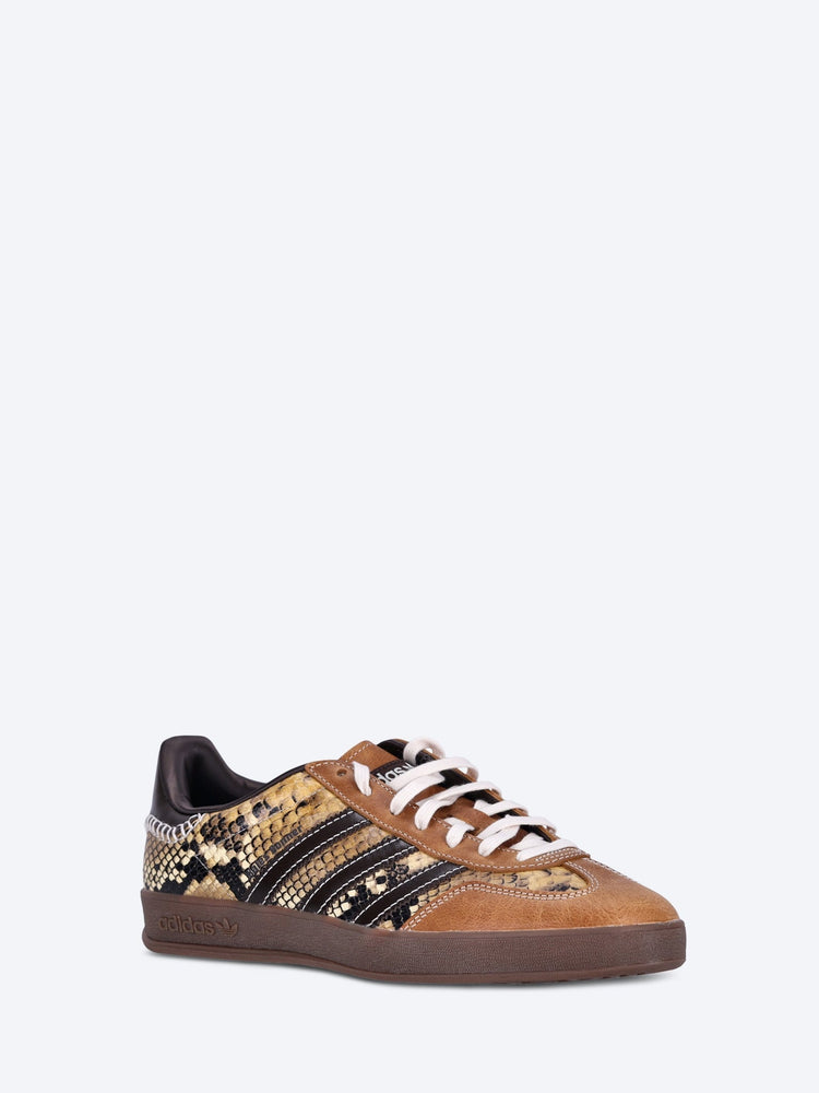 Wb gazelle snake sneakers 2