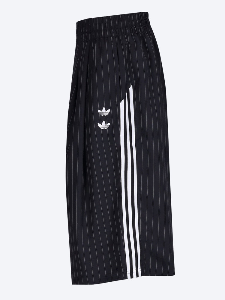 Wc pinst shorts 2