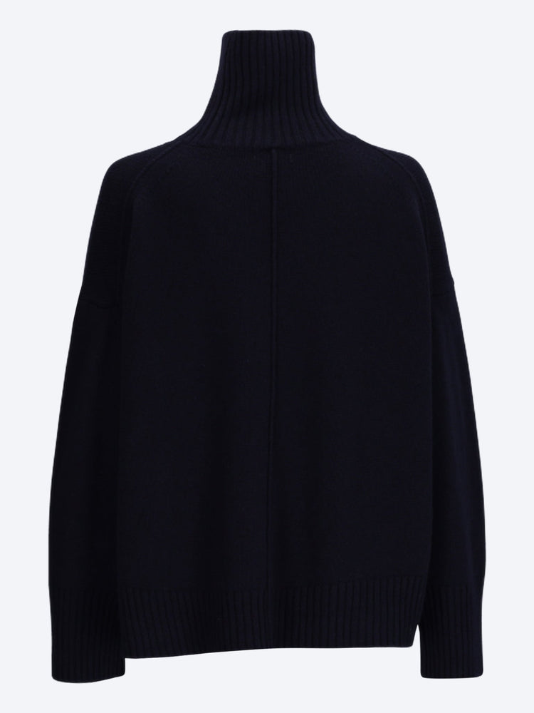 William turtleneck sweater 3