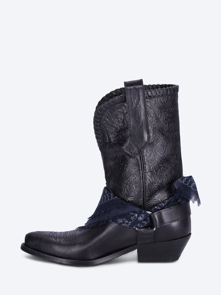 Wish Star Low mit geprägten Ledersneakern mit Fäden und Riemen 4