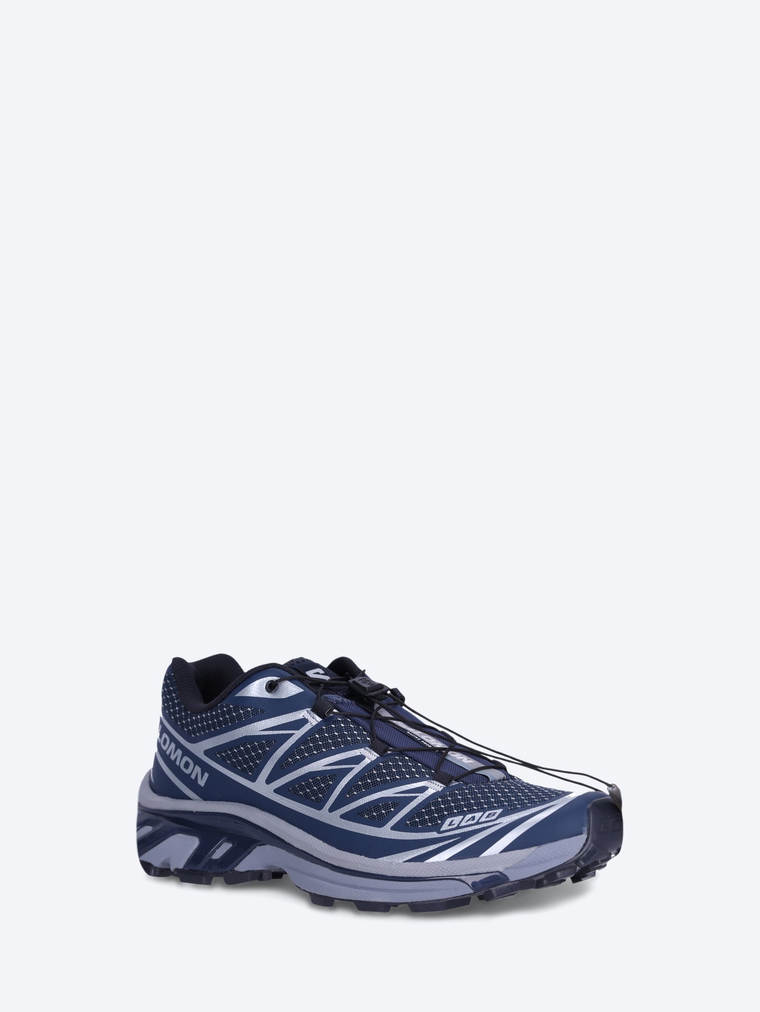 Baskets rues en acier XT-6 2