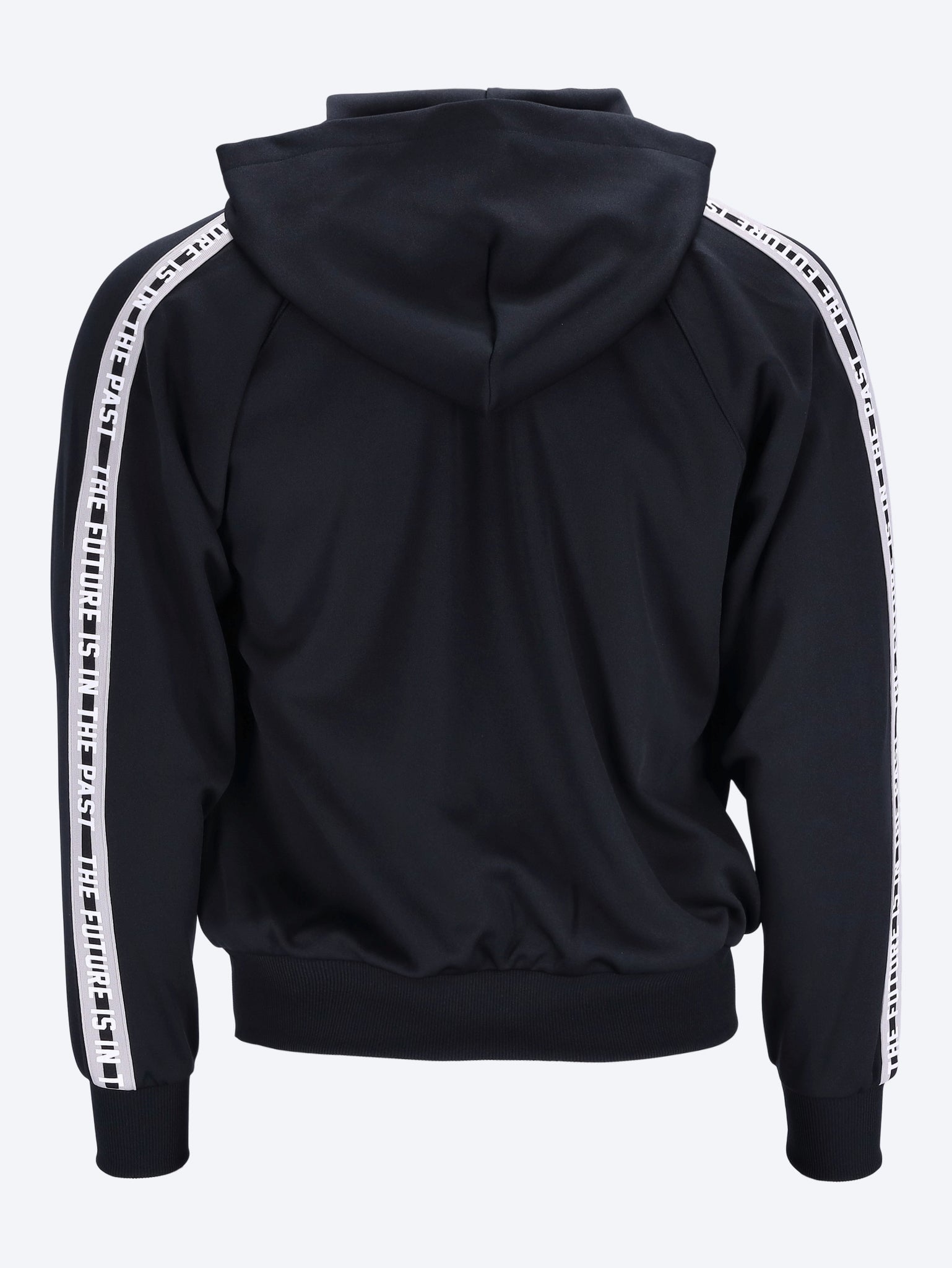 Zip-up hoodie 3