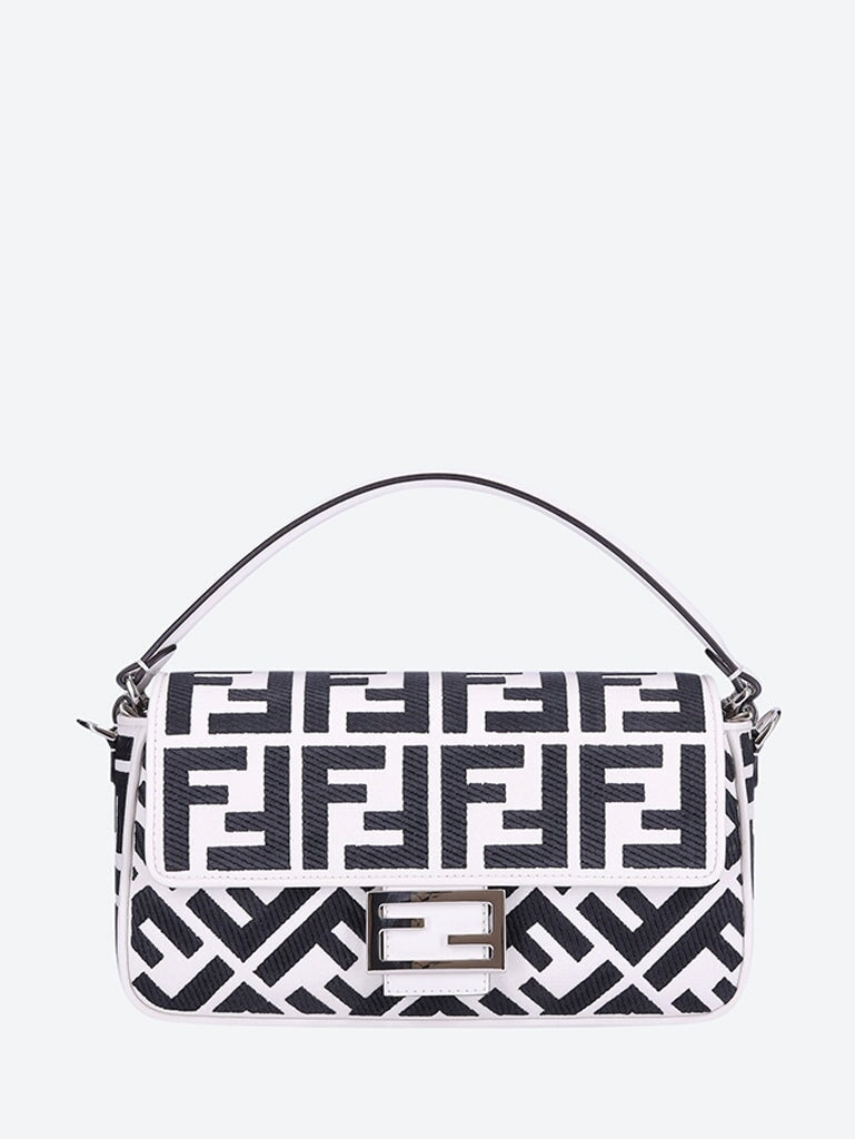 Baguette canvas handbag 1