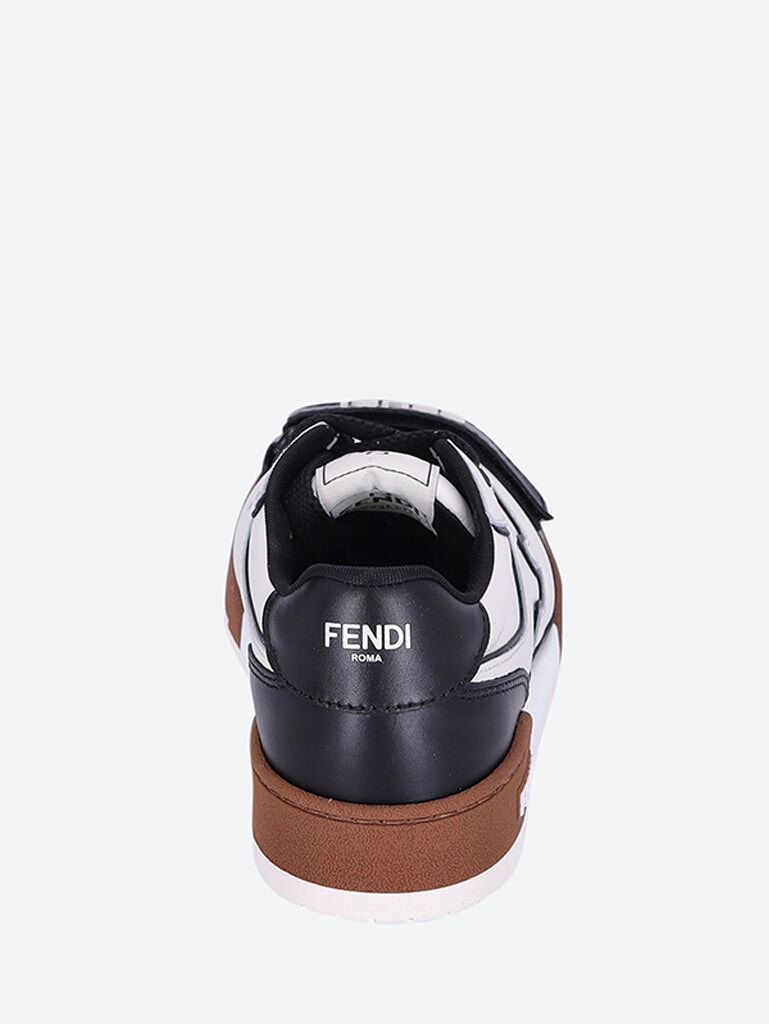 Logo leather low top sneakers 5