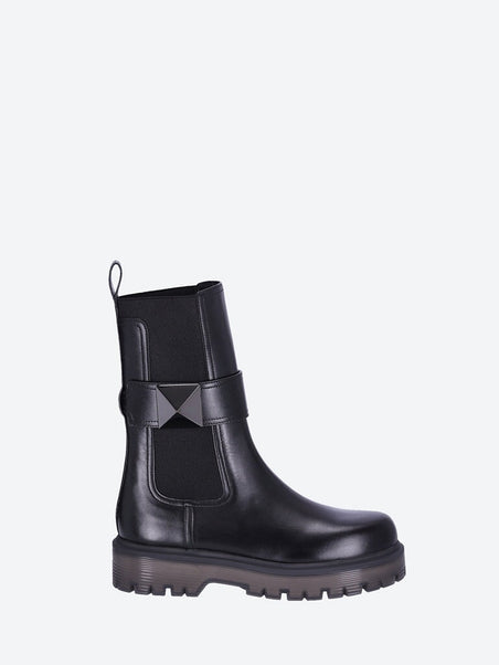 One stud beatle leather ankle boots