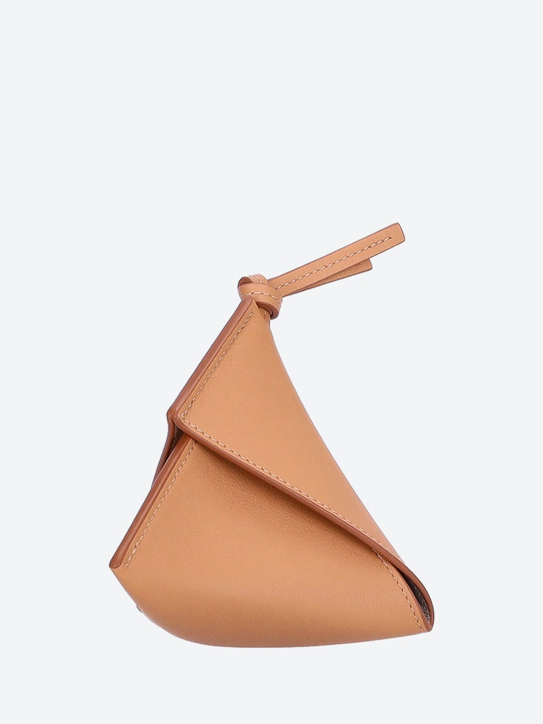 Puzzle Fold charm in classic calfskin 4