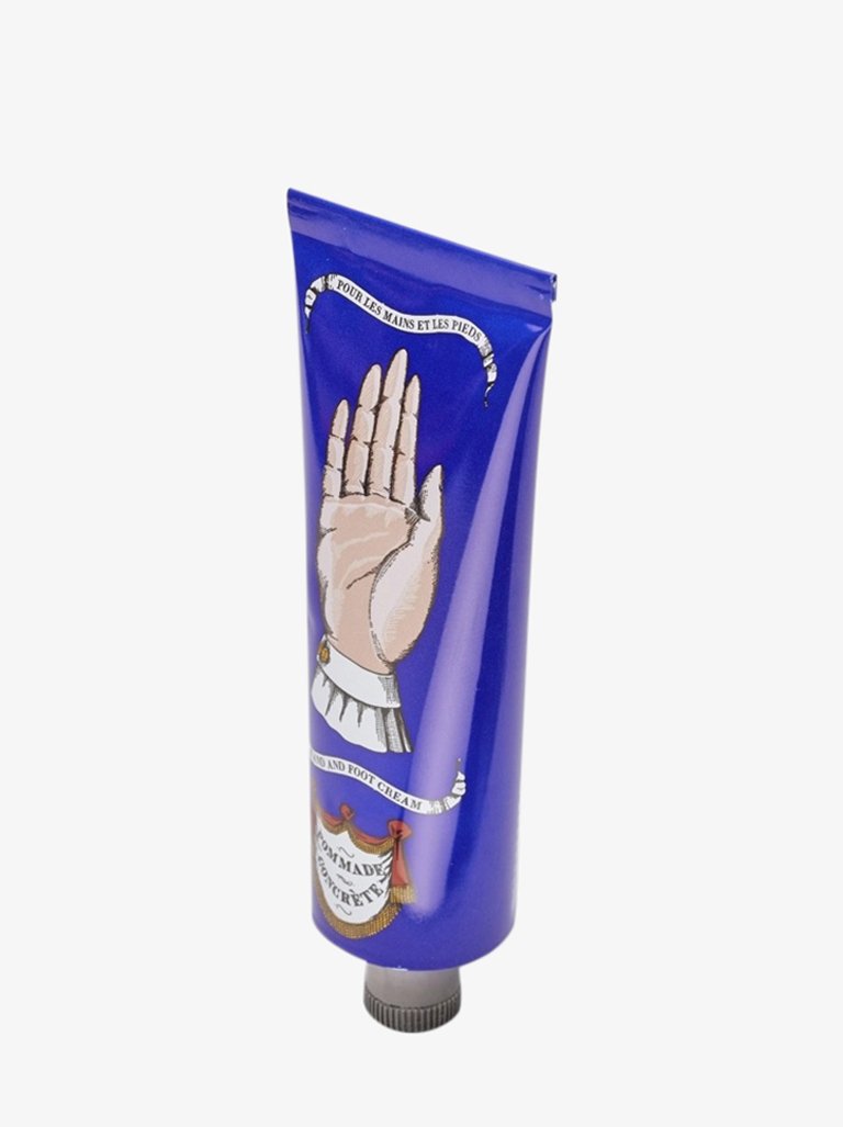 BEAUTY-BODY CARE MOISTURIZER