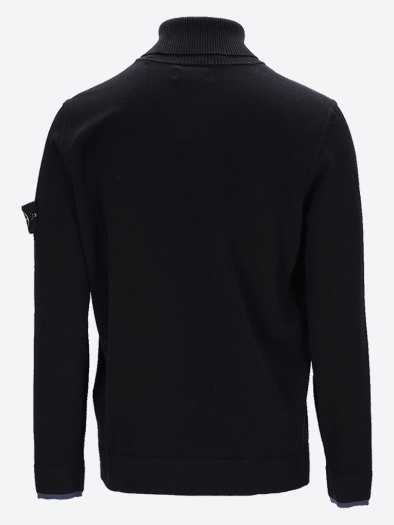 Wool turtleneck knitwear 3